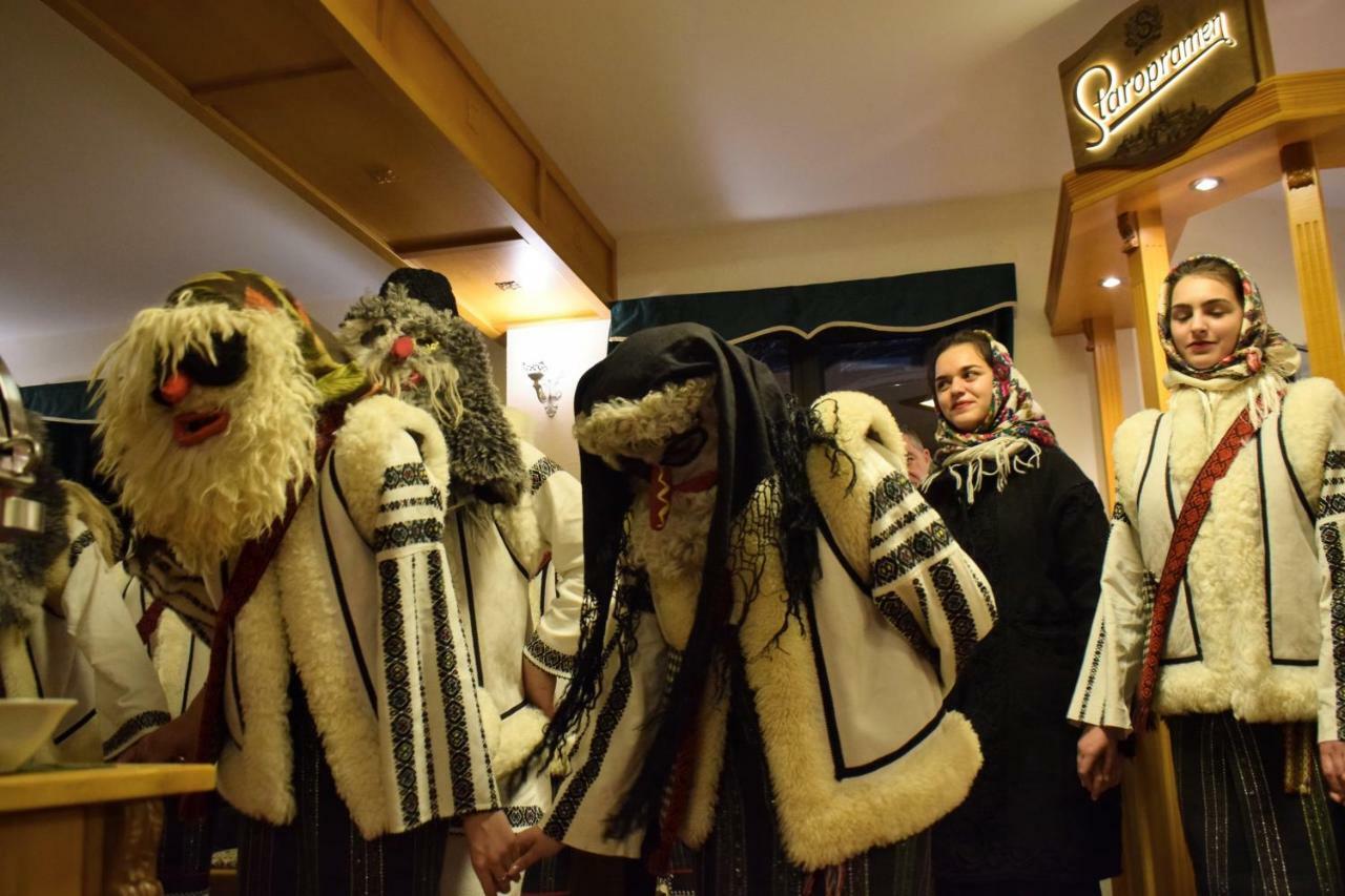 Vila Seva Vatra Dornei Bagian luar foto